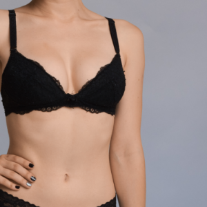 Plastic Surgery Images of woman before a Breast lift